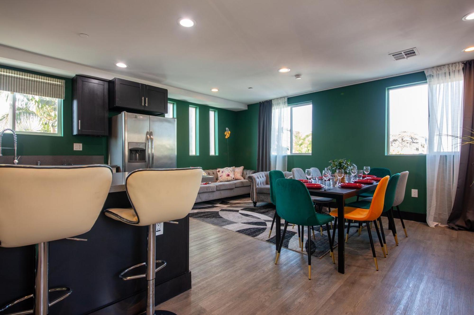 Pousada Spacious Luxury In The Heart Of La! Free Parking And Jacuzzi *