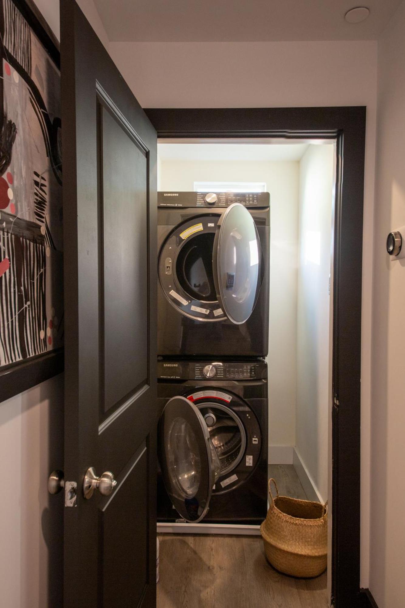 Spacious Luxury In The Heart Of La! Free Parking And Jacuzzi Pousada Los Angeles